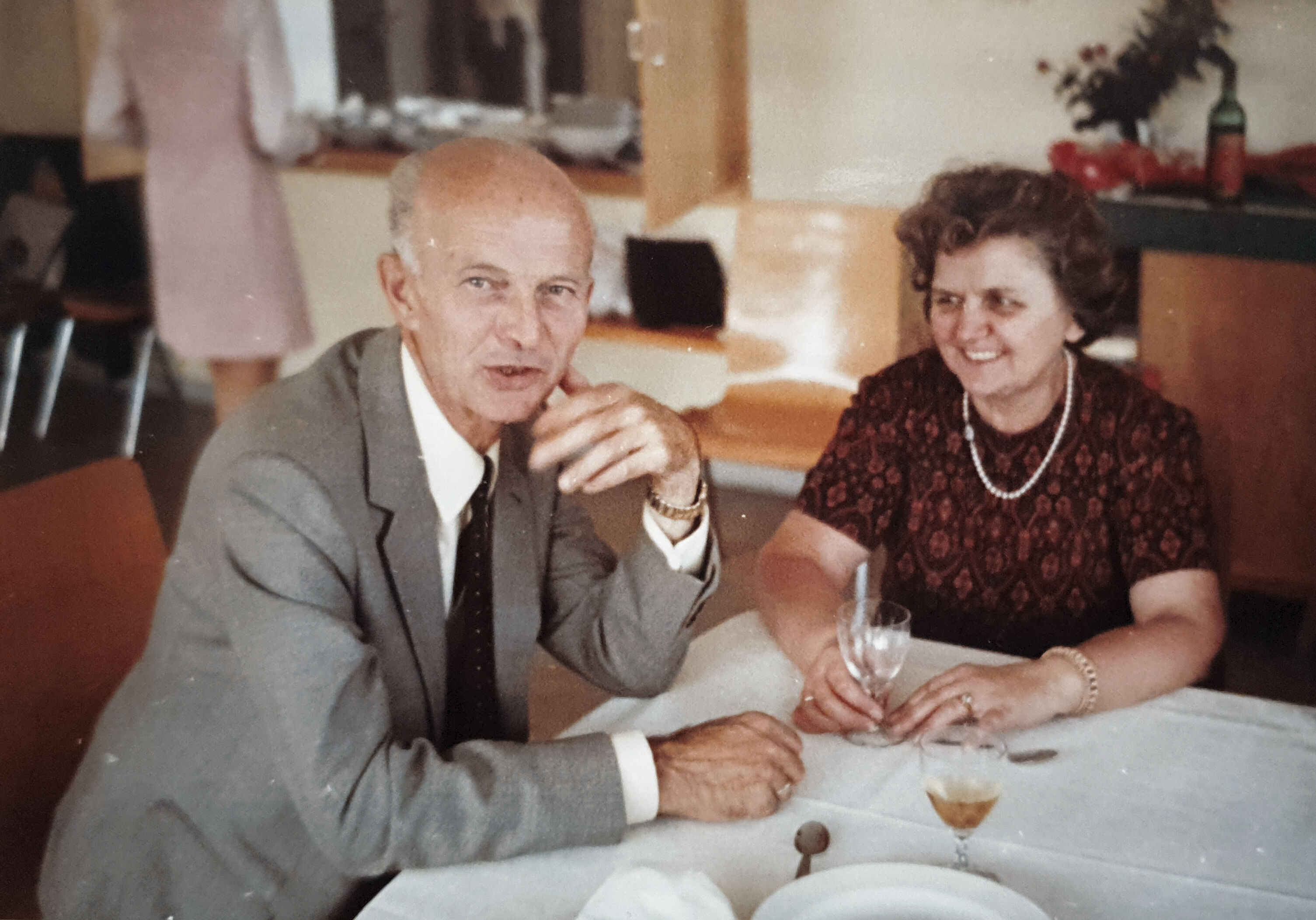 10 Okt 1971: Hedel Butler 50.